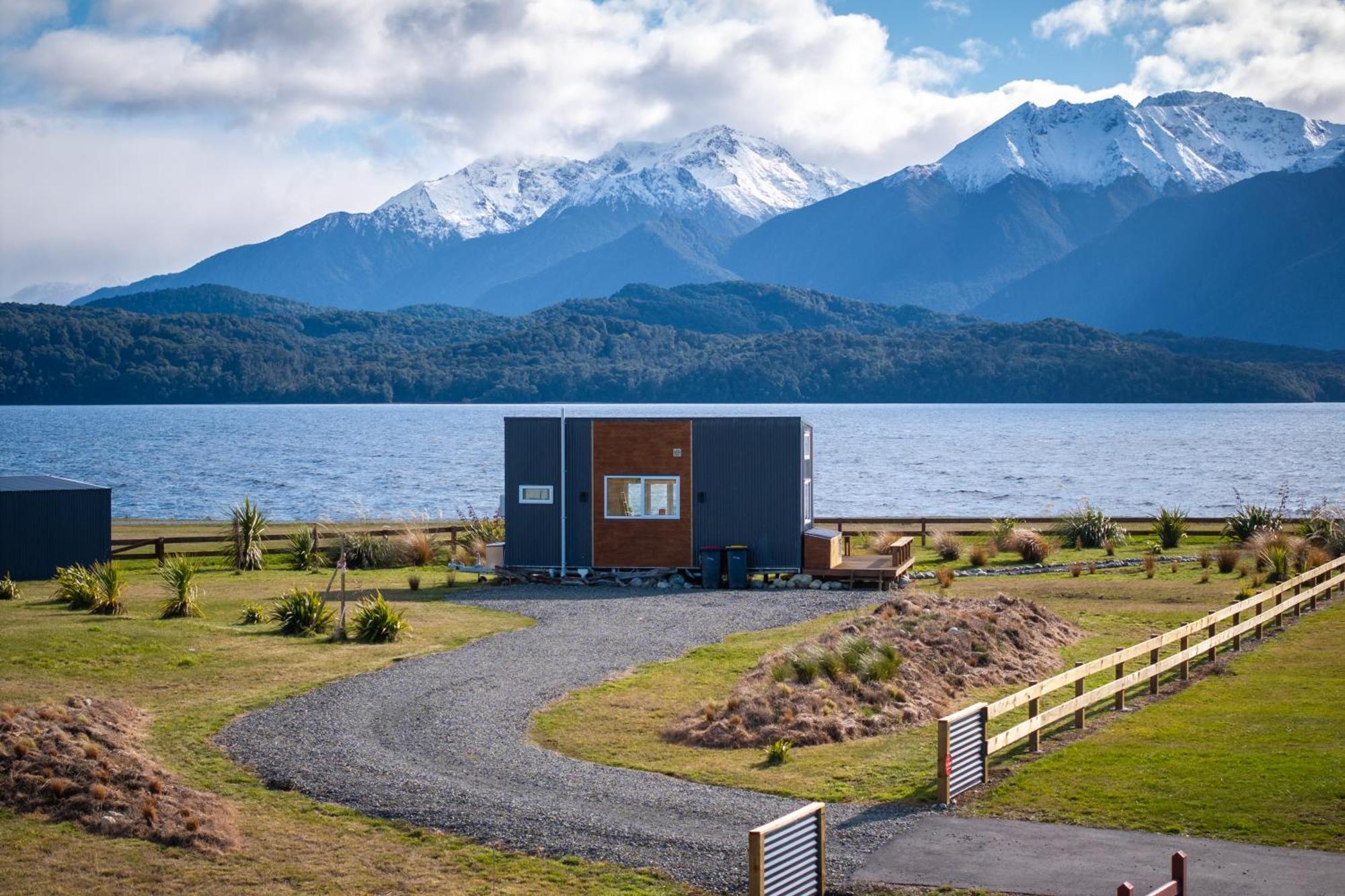 Tiny Piece Of Paradise - Te Anau Tiny House Extérieur photo
